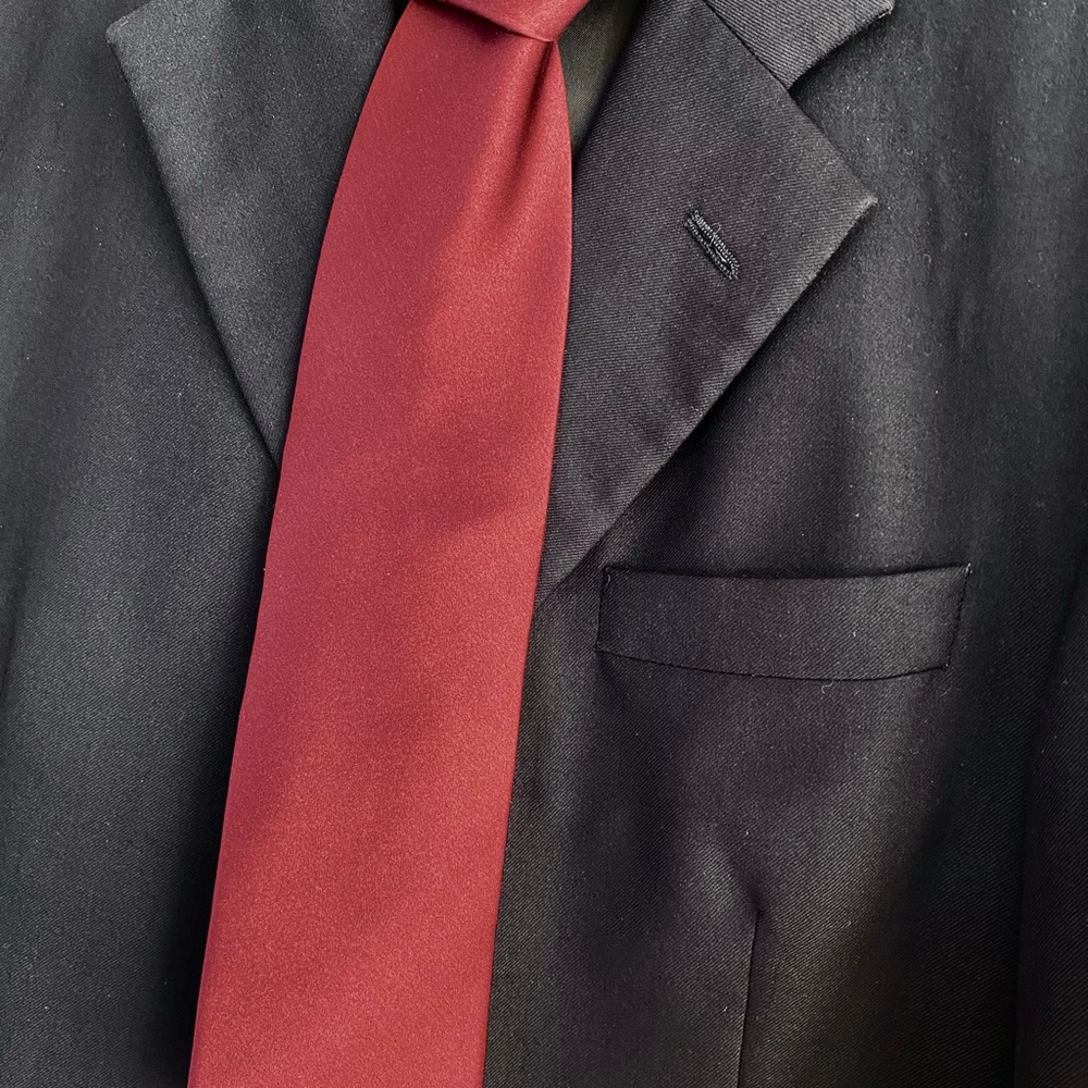 Frangi silk tie wine red.